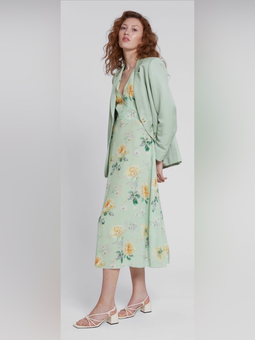 ✨ & Other Stories buttoned midi dress